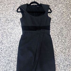 Max & Cleo ✦ Timeless Classic Pencil Dress (size 4)
